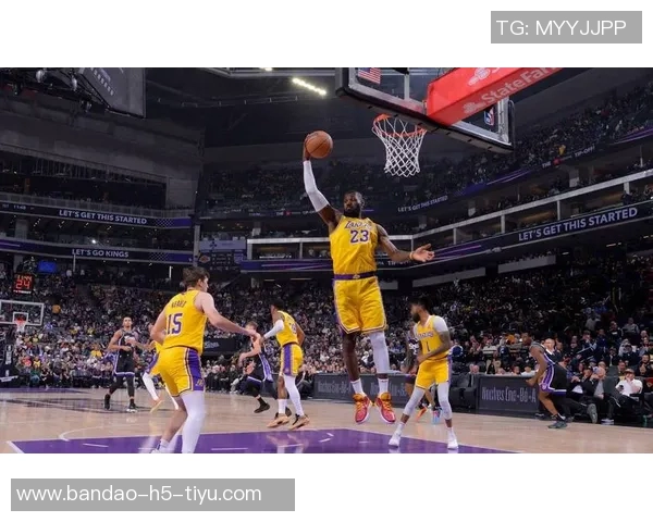 詹姆斯状态回暖引发热议预测他本赛季的精彩数据表现